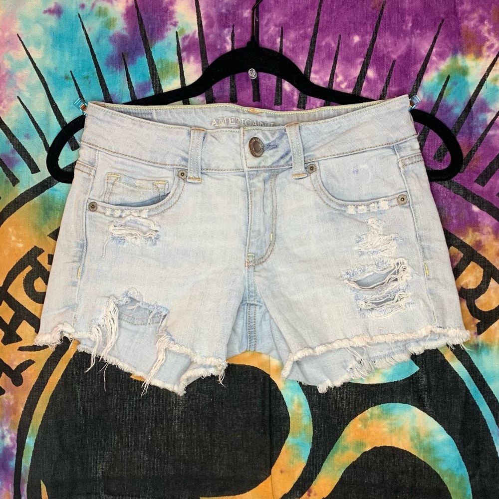 American Eagle MIDI Distressed Blue Jean Shorts Size 0 - 99% Cotton